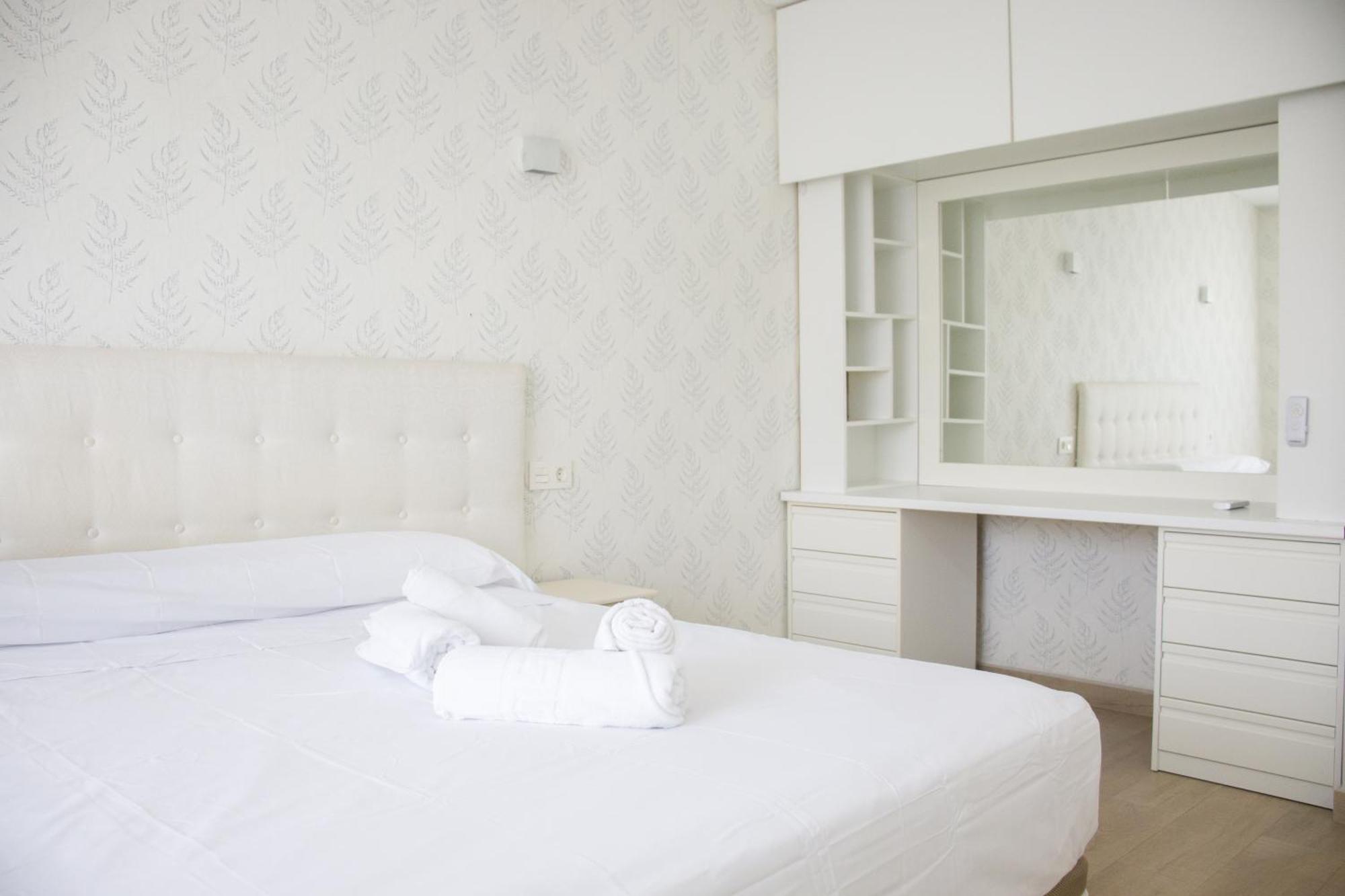 Chalet Santiago De La Ribera Apartamento