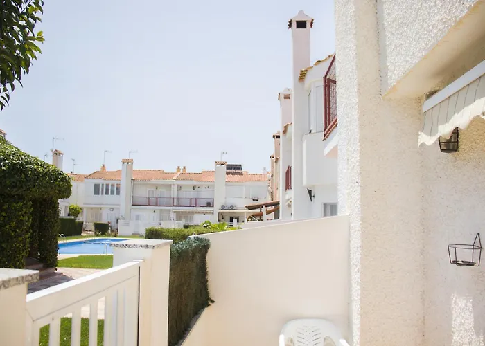 Chalet Santiago De La Ribera